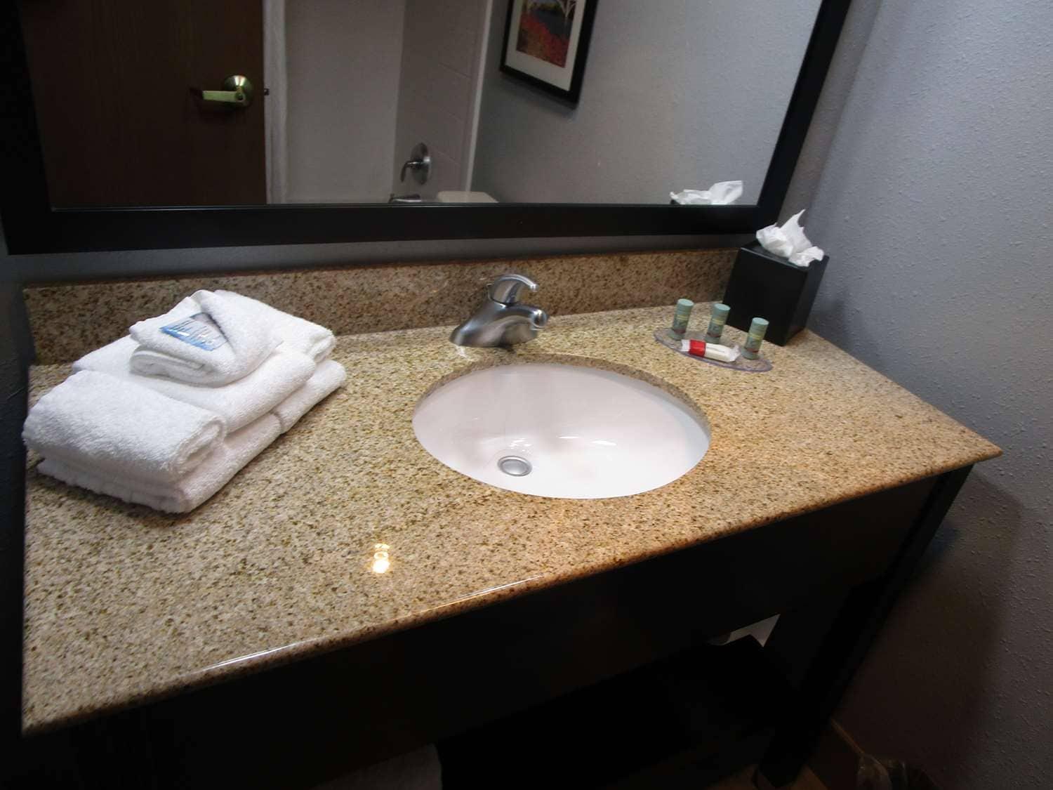 Best Western Bloomington Edina - Minneapolis Экстерьер фото
